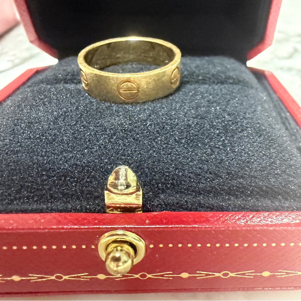 Cartier LOVE ring, classic model in 18K yellow gold, size 55 - Picture 3 of 5